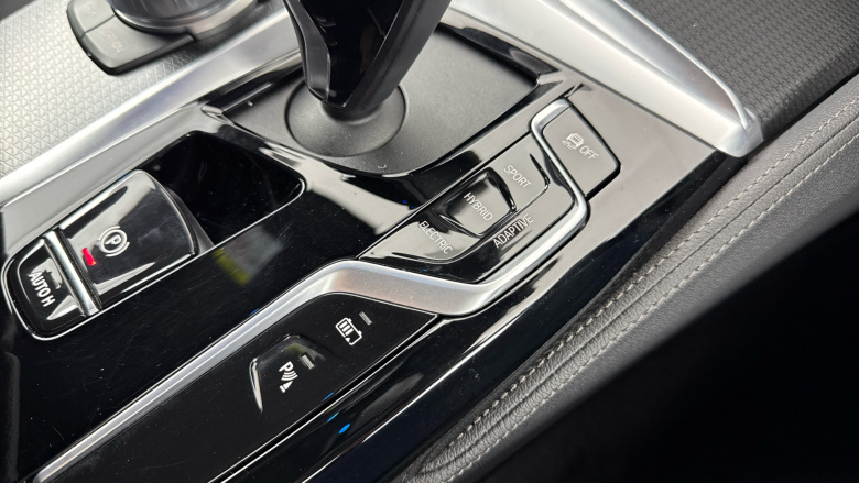 BMW 5 Series 530e M Sport 4dr Auto Saloon